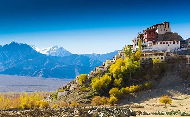 kashmir Leh Ladakh | Full 12 Days Tour Package
